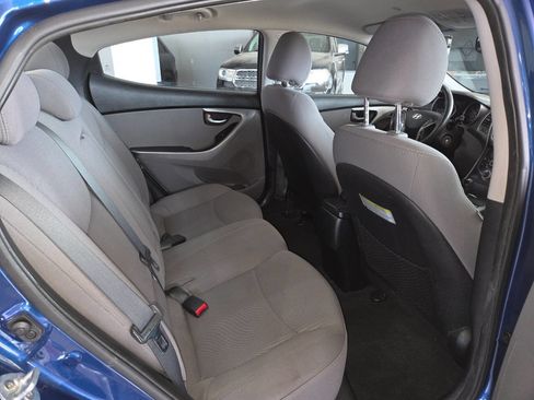 Used 2016 Hyundai Elantra SE w/ Option Group 02 FWD image 24