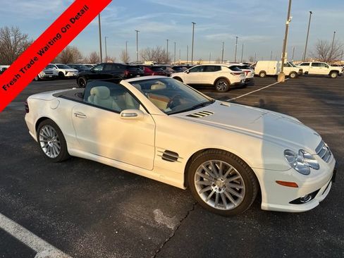 Used 2008 Mercedes-Benz SL 550 image 2