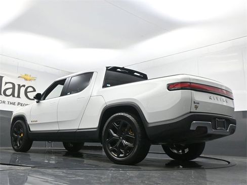 Used 2022 Rivian R1T Launch Edition image 5