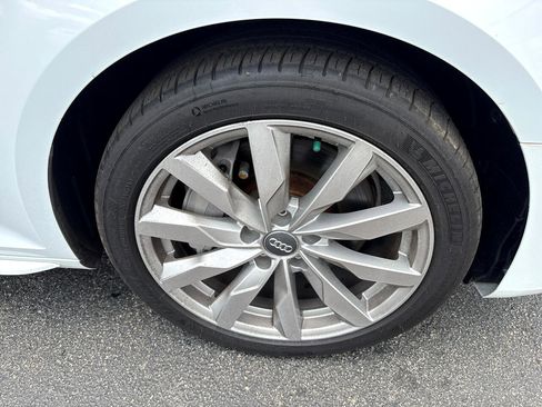 Used 2018 Audi A4 2.0T Premium w/ Convenience Package image 12