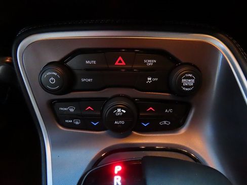 Used 2022 Dodge Challenger SXT w/ Blacktop Package image 22