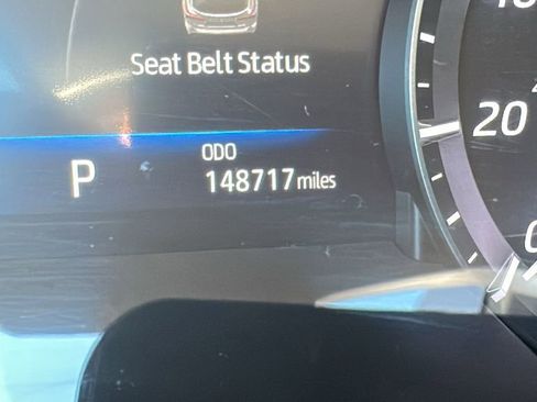 Used 2020 Toyota Highlander XLE image 16