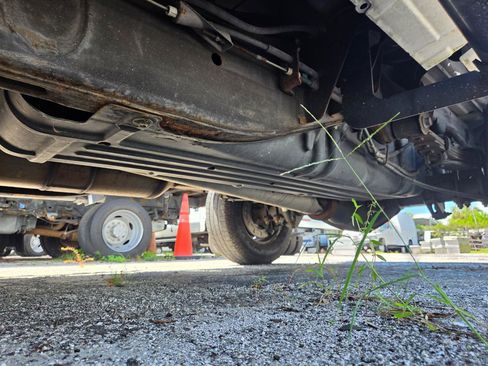 Used 2011 Chevrolet Silverado 2500 W/T AWD/4WD image 23