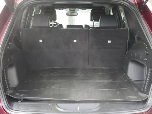 Used 2021 Jeep Grand Cherokee Limited w/ Trailer Tow Group IV image 23