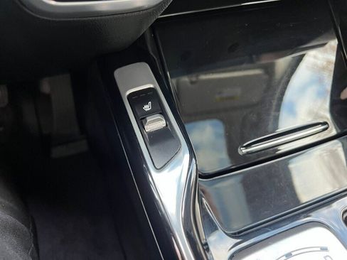 Used 2022 Kia Sorento SX w/ Panoramic Sunroof Package image 39