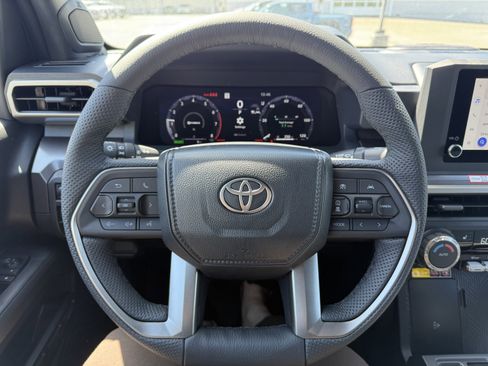 New 2026 Toyota Tacoma TRD Off-Road AWD/4WD image 6