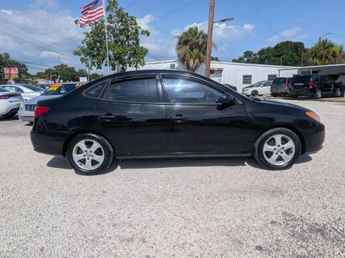 Used 2010 Hyundai Elantra SE FWD image 8
