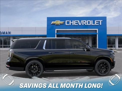New 2026 Chevrolet Suburban Premier AWD/4WD image 5