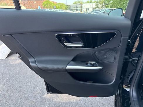 New 2025 Mercedes-Benz C 300 4MATIC Sedan image 17