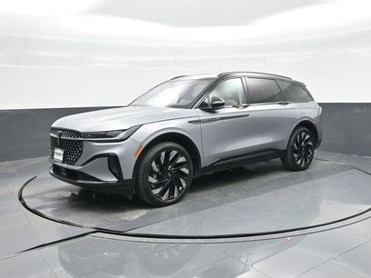 Used 2025 Lincoln Nautilus Reserve w/ Jet Appearance Package