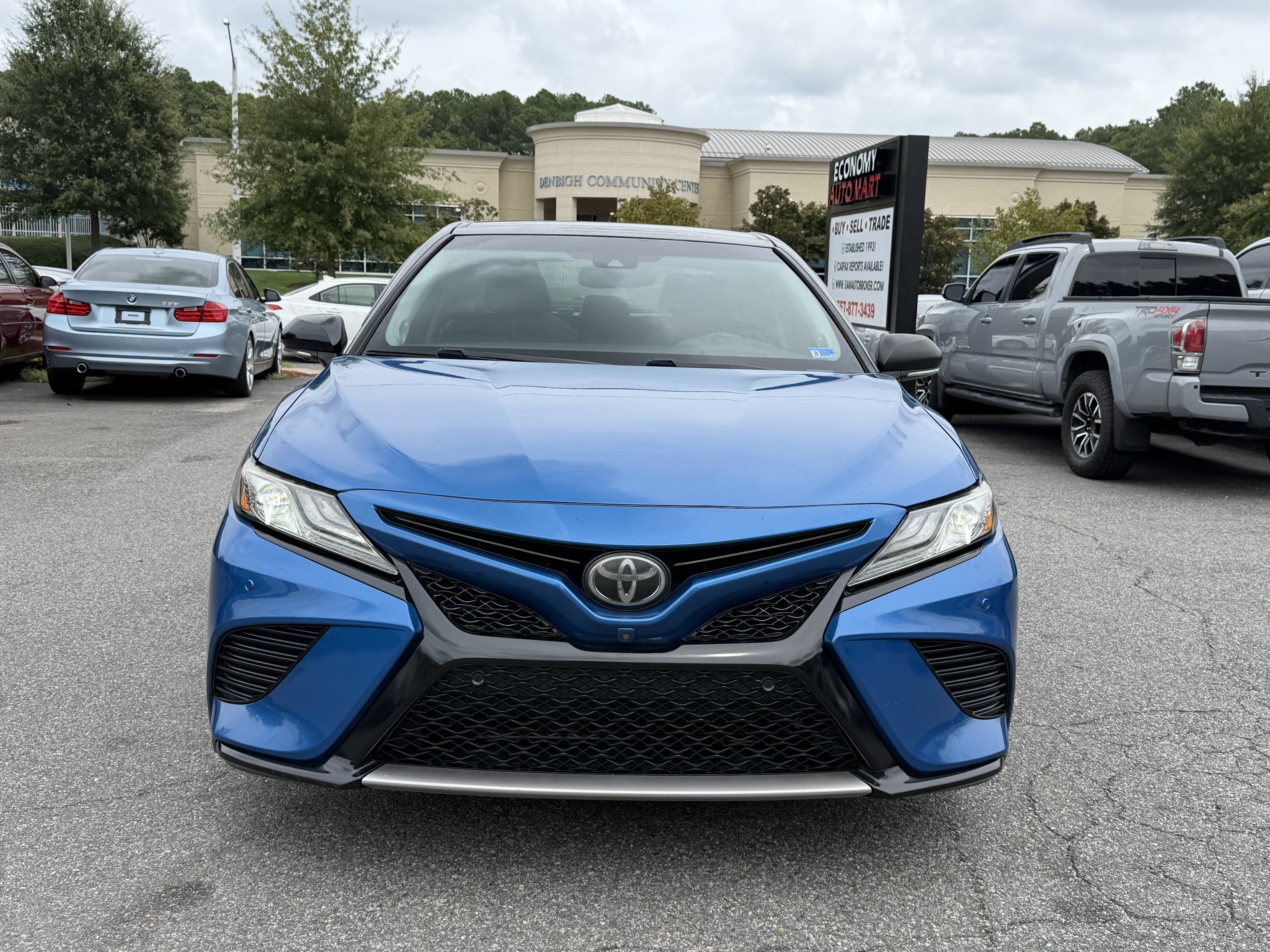 Used 2018 Toyota Camry XSE w/ Audio Package FWD image 4