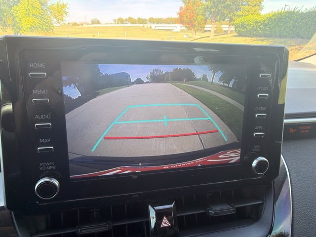 Used 2020 Toyota Corolla LE FWD image 11