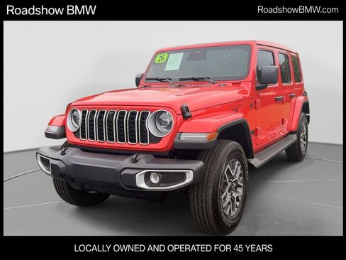 Used 2026 Jeep Wrangler Unlimited Sahara AWD/4WD image 1