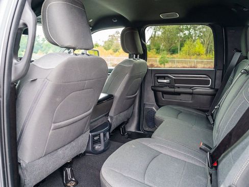 Used 2024 RAM 2500 Big Horn w/ Sport Appearance Package image 15