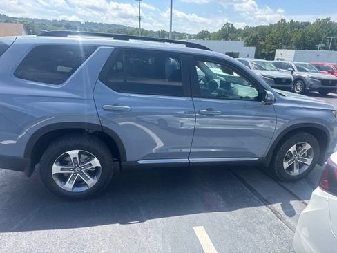Used 2026 Honda Pilot EX-L image 4