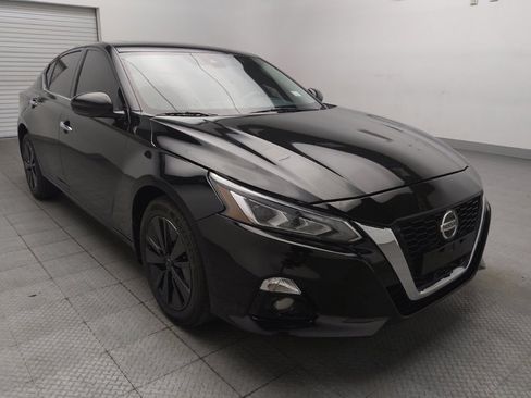 Used 2020 Nissan Altima 2.5 SL AWD/4WD image 13