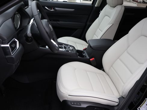 New 2025 MAZDA CX-5 AWD 2.5 S w/ Preferred Package image 42