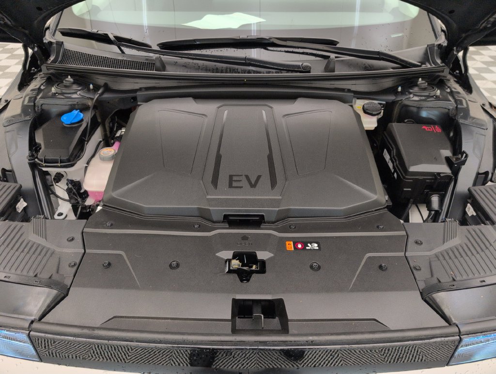 Used 2026 Hyundai Ioniq 5 SE RWD image 38