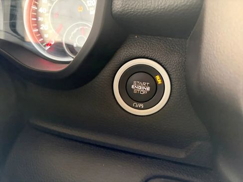 Used 2019 RAM 1500 Big Horn image 23