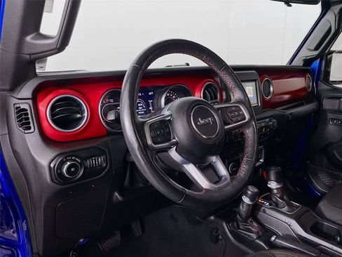 Used 2019 Jeep Wrangler Unlimited Rubicon w/ Cold Weather Group image 12