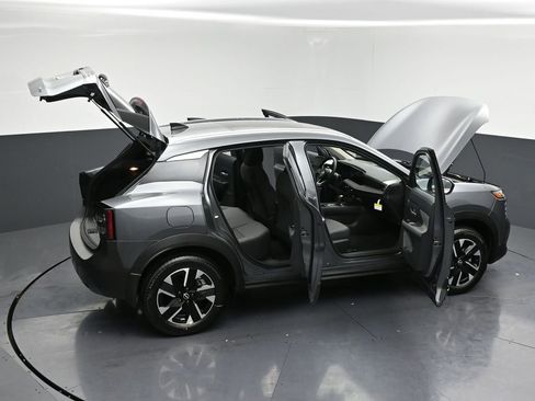 New 2026 Nissan Kicks SV w/ SV Premium Package AWD/4WD image 30