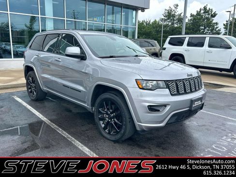 Used 2020 Jeep Grand Cherokee Altitude AWD/4WD image 1