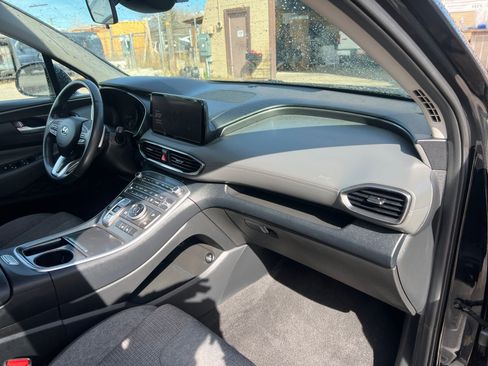 Used 2023 Hyundai Santa Fe SEL image 16