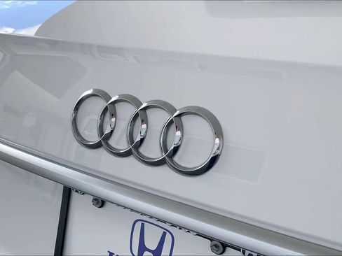 Used 2022 Audi SQ5 Premium Plus w/ Premium Plus Package AWD/4WD image 33
