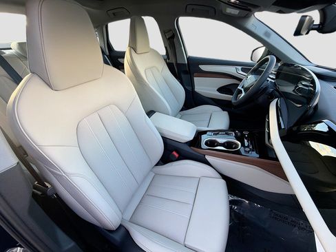 New 2026 Audi A6 Premium Plus image 15