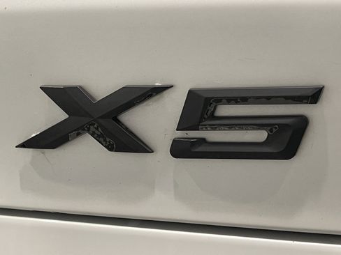 Used 2020 BMW X5 xDrive40i w/ Convenience Package image 25