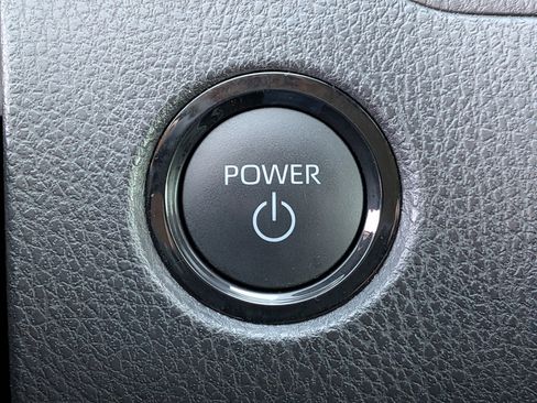 Certified 2025 Toyota Camry LE image 25