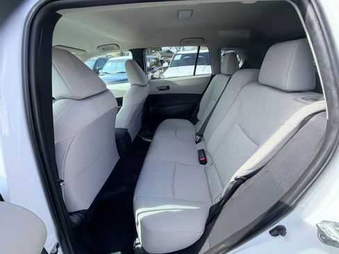 Used 2022 Toyota Corolla Cross LE image 13