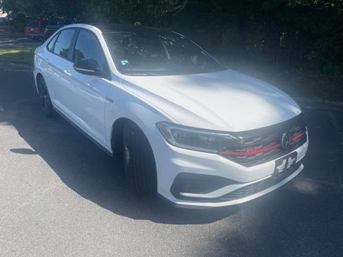 Used 2019 Volkswagen Jetta GLI FWD image 7
