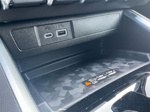 New 2026 Chevrolet Colorado LT w/ LT Convenience Package image 24