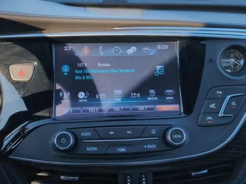 Used 2020 Buick Envision Premium w/ Driver Confidence Package image 5