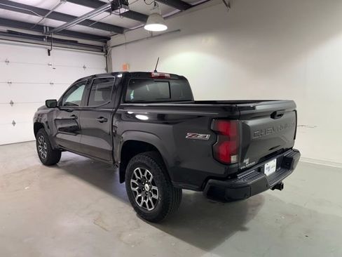 Certified 2023 Chevrolet Colorado Z71 w/ Z71 Convenience Package 2 AWD/4WD image 5