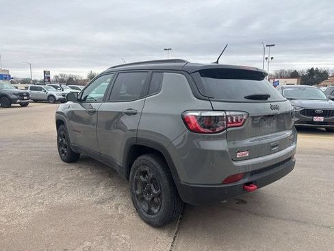 Used 2023 Jeep Compass Trailhawk AWD/4WD image 4