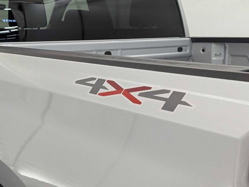 Used 2021 Chevrolet Silverado 1500 Custom w/ LPO, Dark Essentials Package image 12