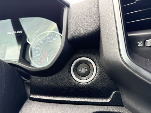Used 2025 RAM 1500 Big Horn image 19