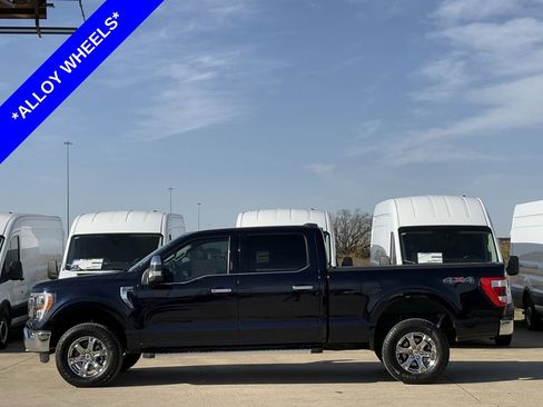 Used 2023 Ford F150 Lariat w/ Trailer Tow Package image 3