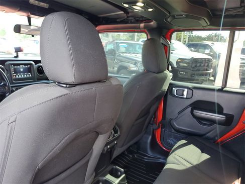 Used 2021 Jeep Wrangler Unlimited Sport image 27