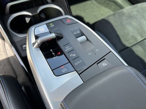 Used 2025 BMW X2 M35i image 13