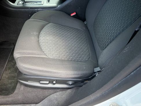Used 2012 Chevrolet Traverse LT AWD/4WD image 27