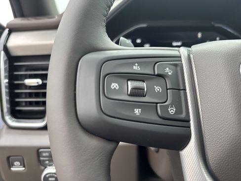 New 2026 GMC Sierra 1500 Denali w/ Technology Package AWD/4WD image 19