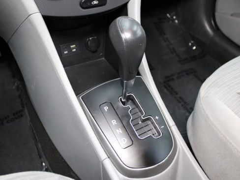 Used 2016 Hyundai Accent SE image 13