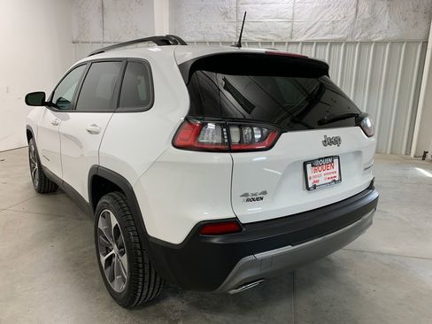Used 2022 Jeep Cherokee Limited w/ Elite Package AWD/4WD image 6
