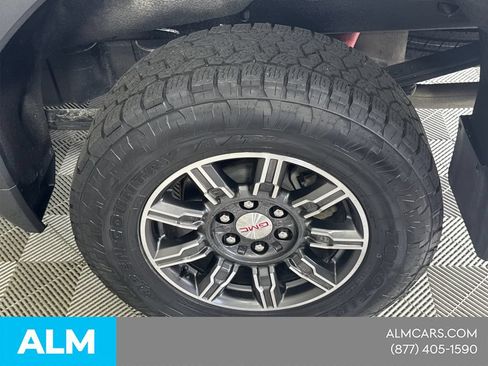 Used 2024 GMC Sierra 1500 AT4 w/ Technology Package AWD/4WD image 21