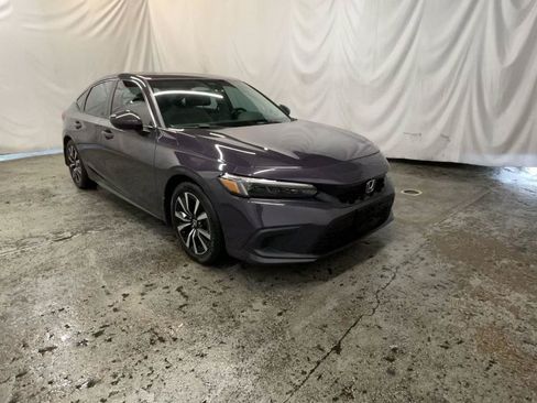 Certified 2024 Honda Civic EX-L image 1