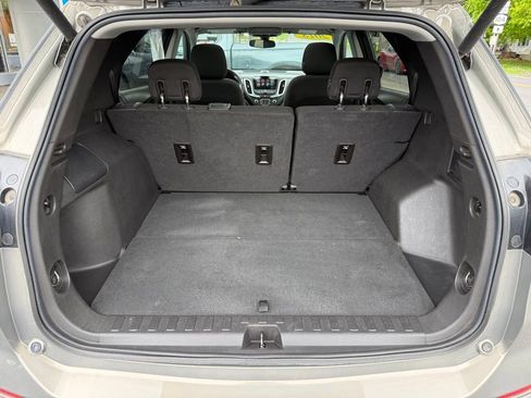 Used 2018 Chevrolet Equinox LT AWD/4WD image 25