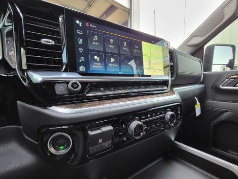 Used 2026 Chevrolet Silverado 3500 LT w/ All Star Edition AWD/4WD image 23